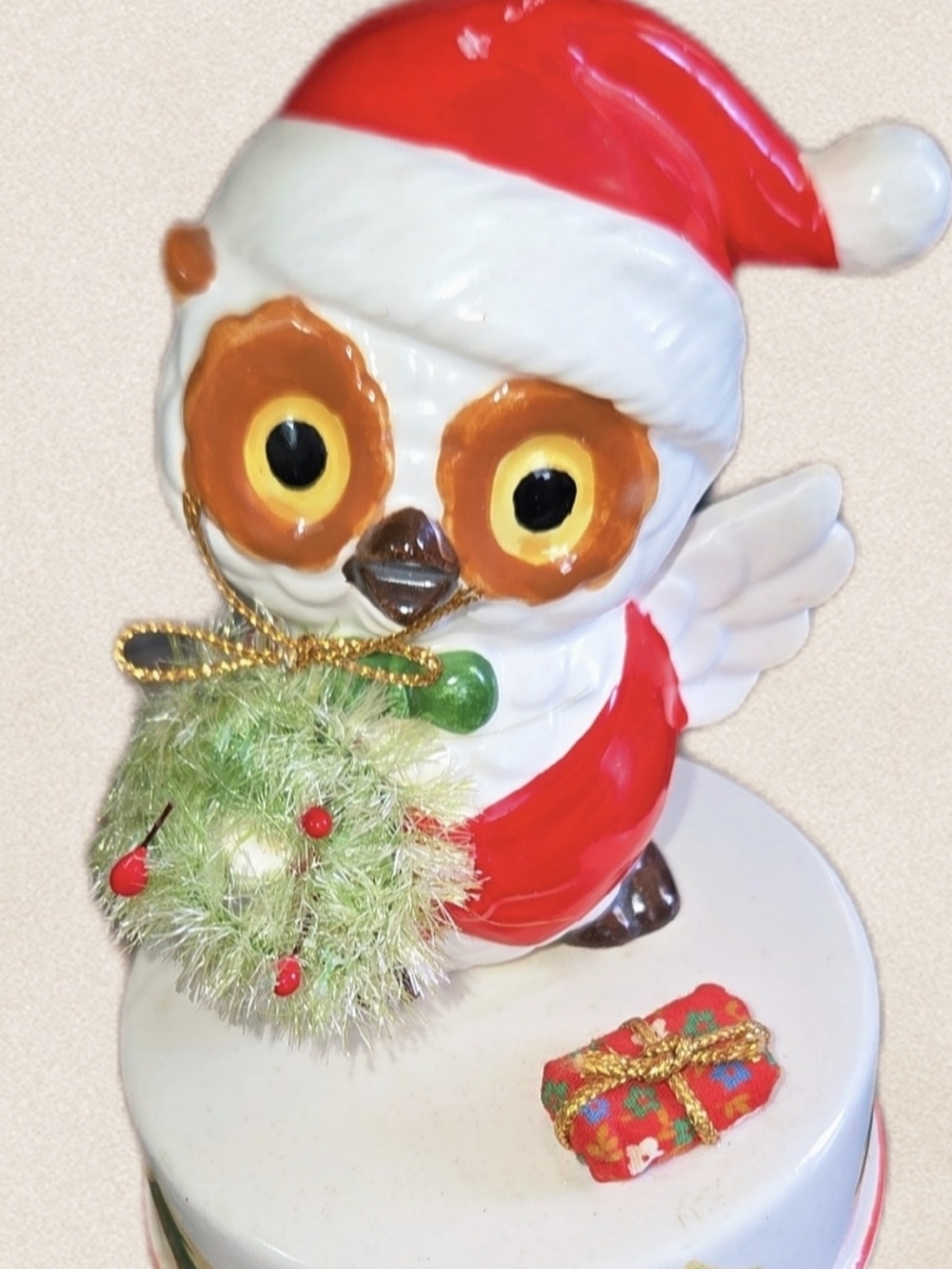 Vintage rare find Napcoware Christmas owl  Music Box.